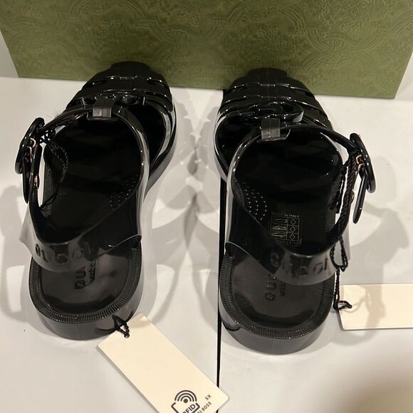 Brand new Gucci rubber sandals with box - Picture 7 of 7